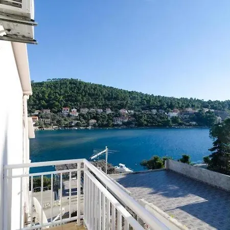 Appartement Kuzma- Two-bedroom With Balcony And Sea View